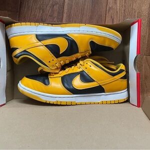 NIKE DUNK “GOLDEN ROD”
